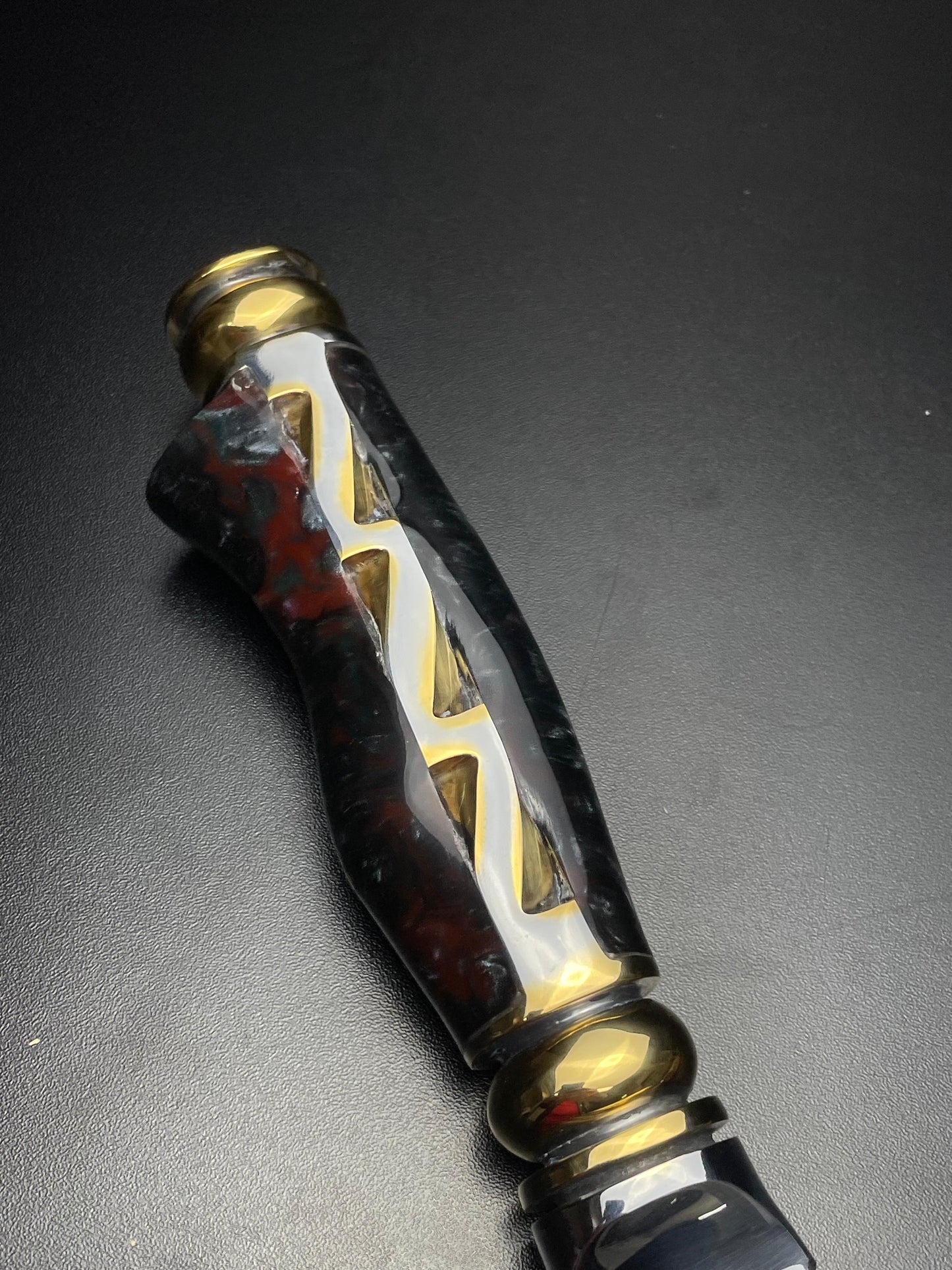 “The Crown Fang” – Partial Gold Custom Knife