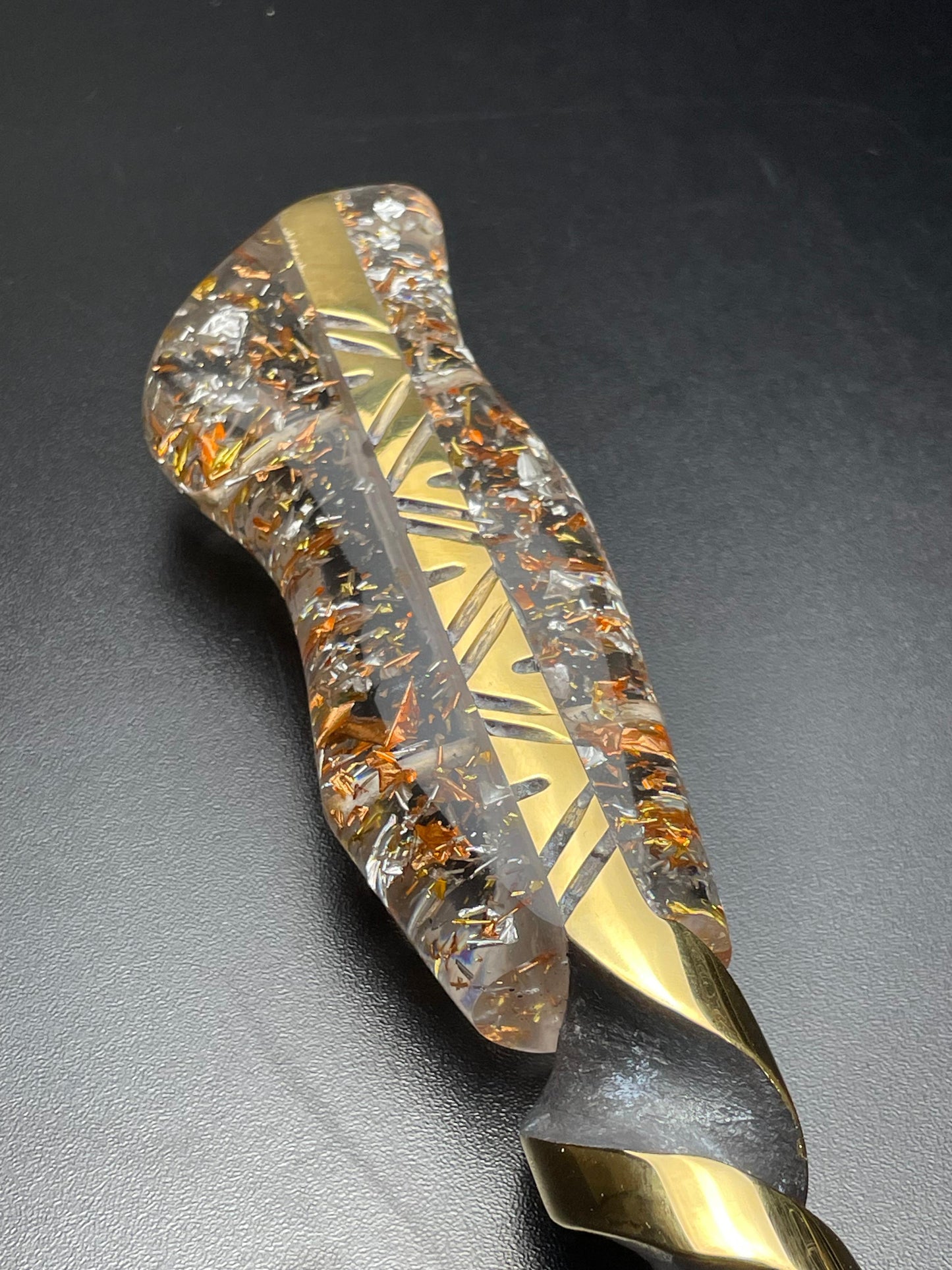 “The Ember King” – Full Gold Collector Knife