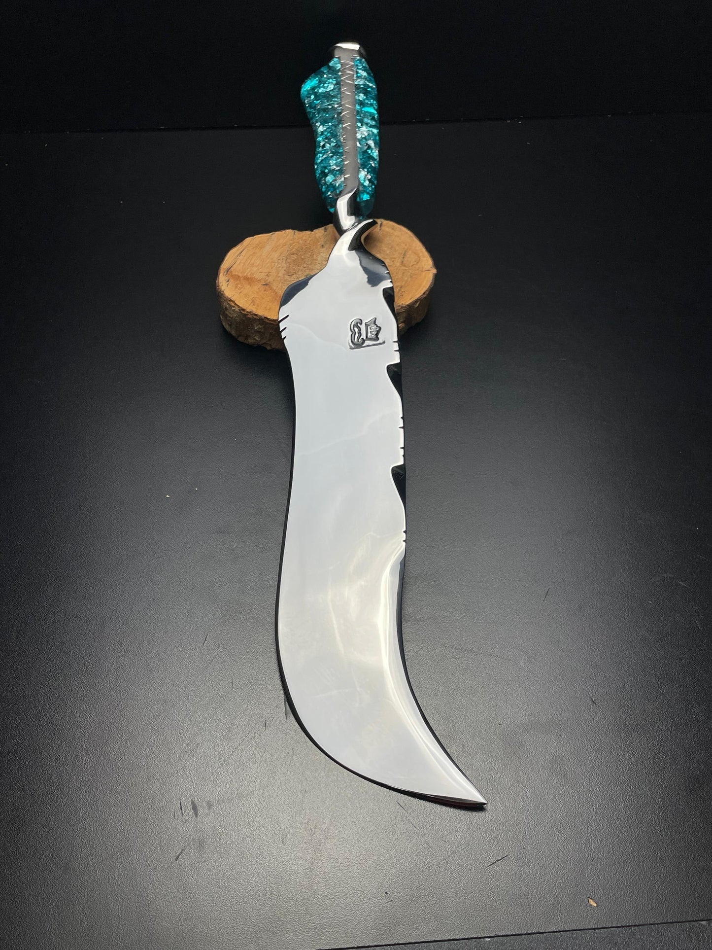 NY BBQ Guys Signature Curved Blade – “The Viper”