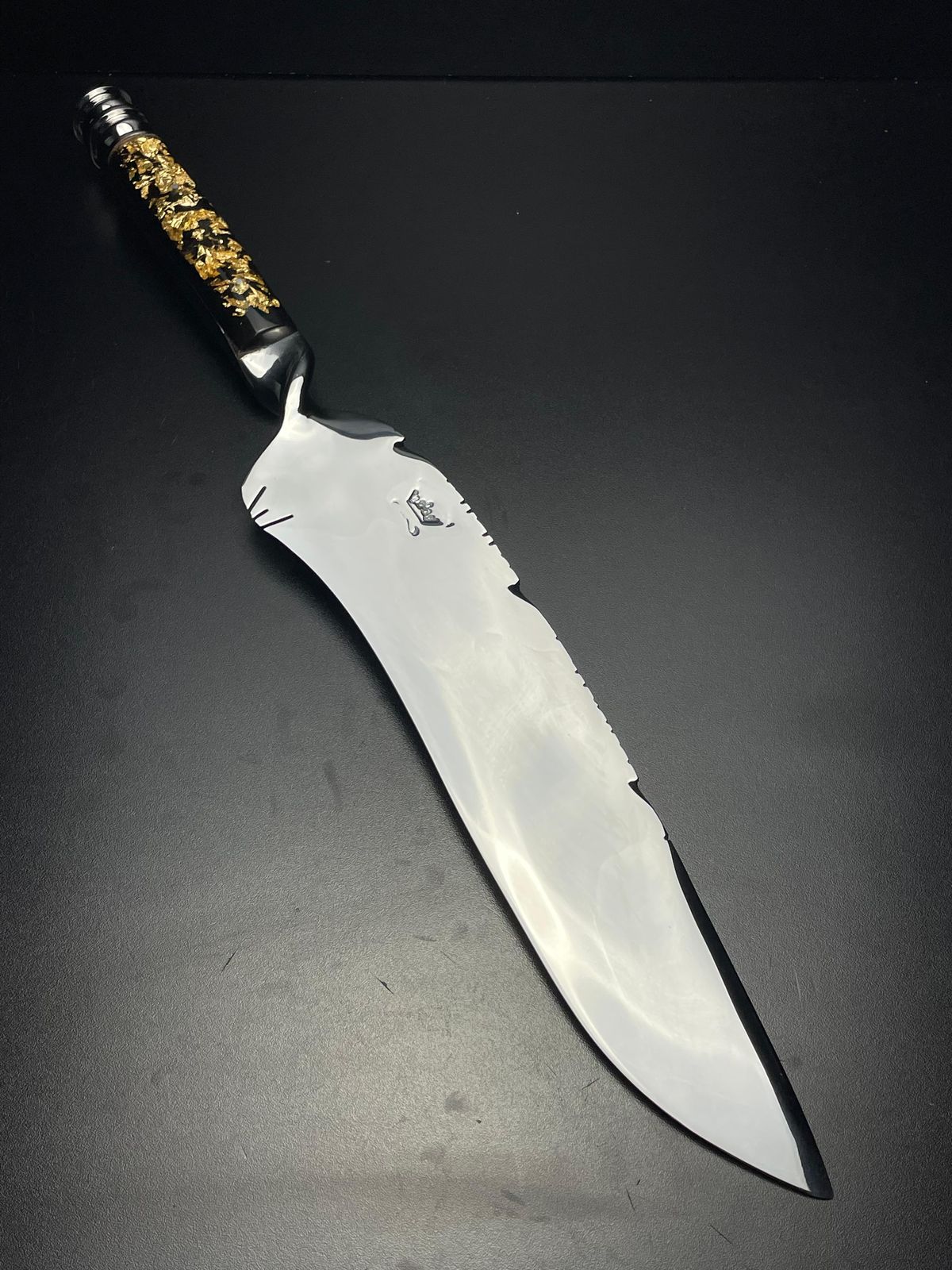 THE GILDED VIPER
